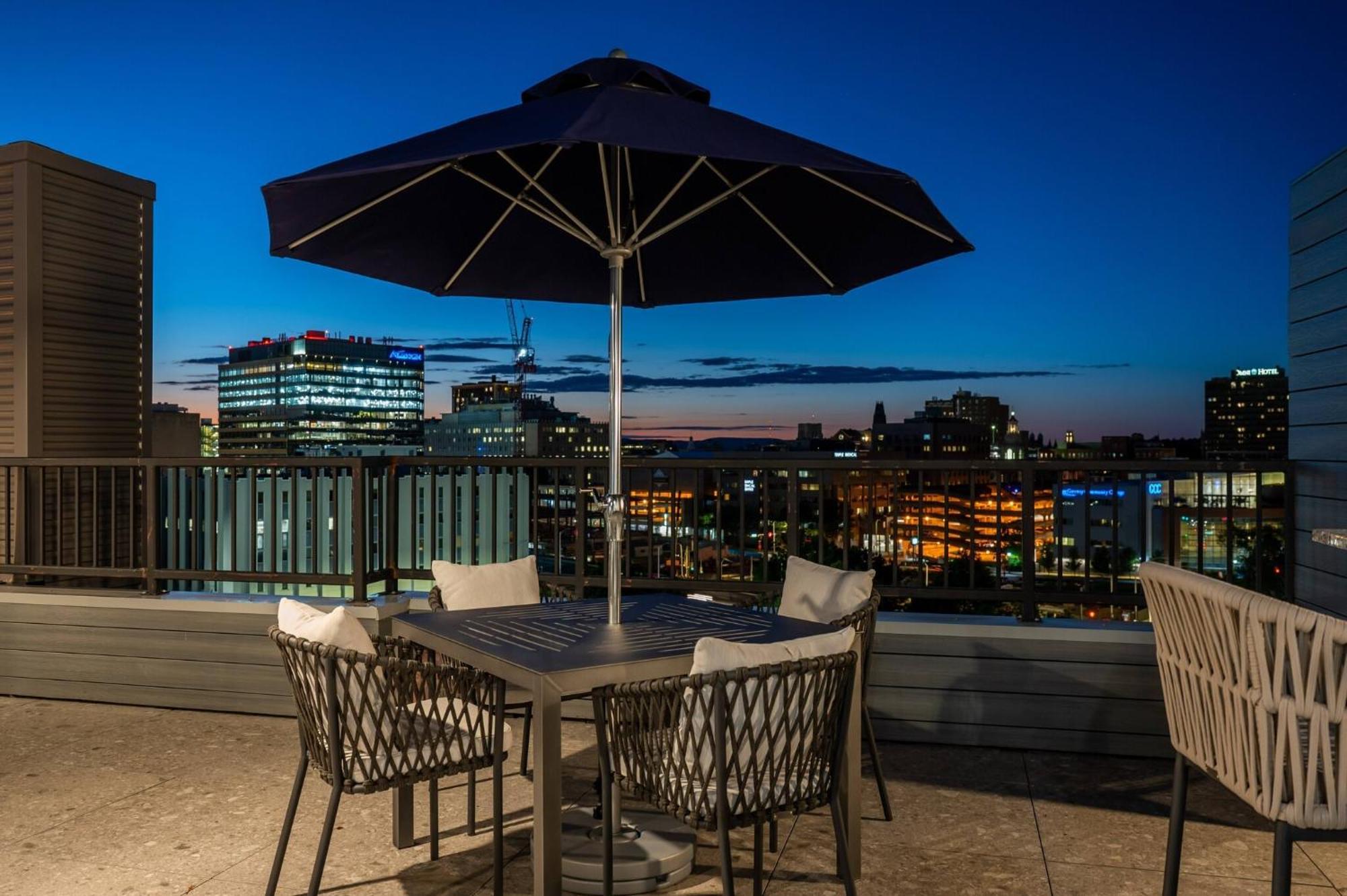 Luxury Apartments By Hyatus At Pierpont ニューヘイブン エクステリア 写真
