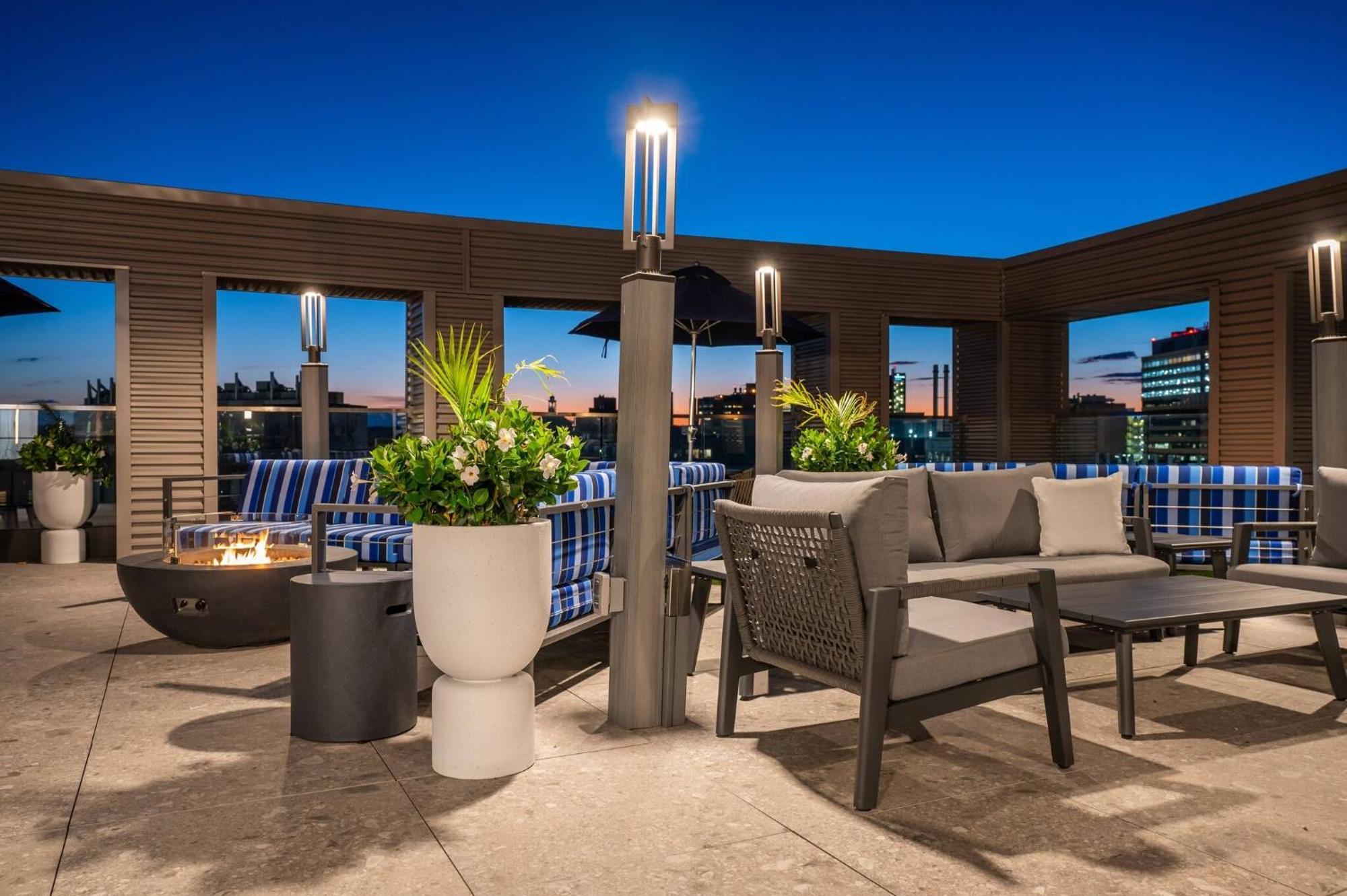 Luxury Apartments By Hyatus At Pierpont ニューヘイブン エクステリア 写真